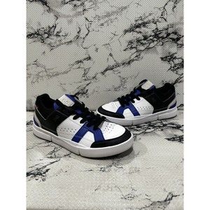 On Cloud Swiss THE ROGER Clubhouse Limited Edition Black/Blue Womens Size 8